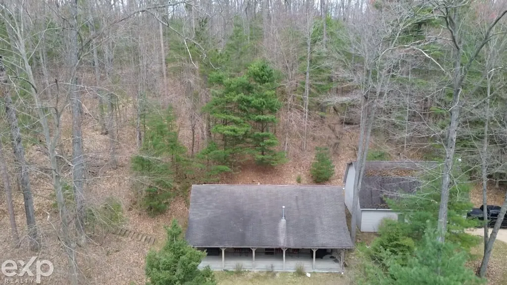 5592 N Bear Lake Trail Rose City City MI 48654