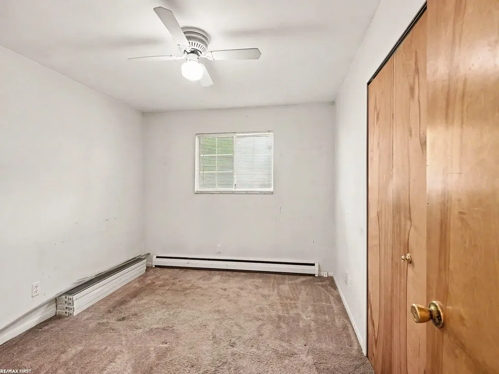 371 Colonial Lane Algonac City MI 48001