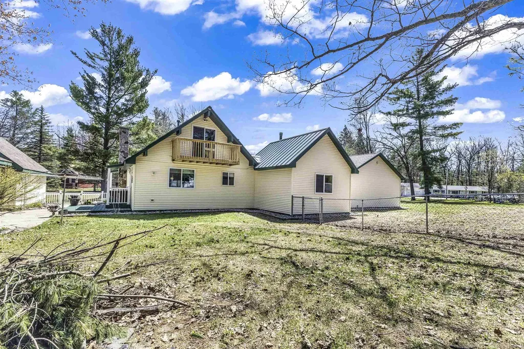 117 Vienna Court Markey Township MI 48629