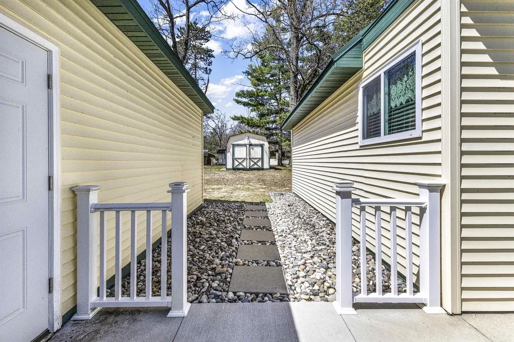 117 Vienna Court Markey Township MI 48629