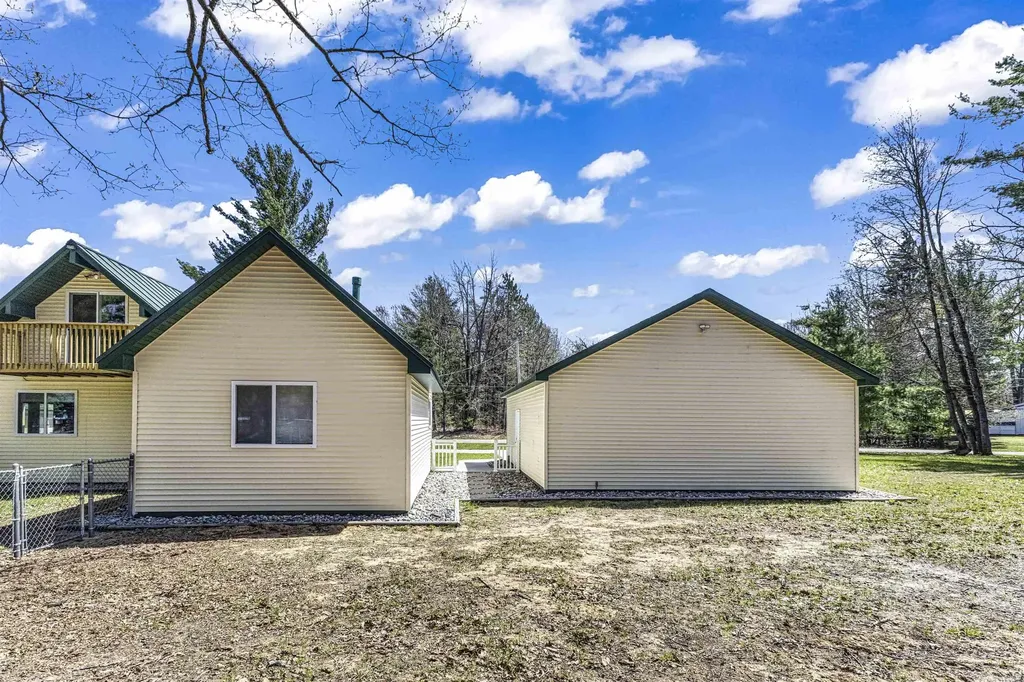 117 Vienna Court Markey Township MI 48629