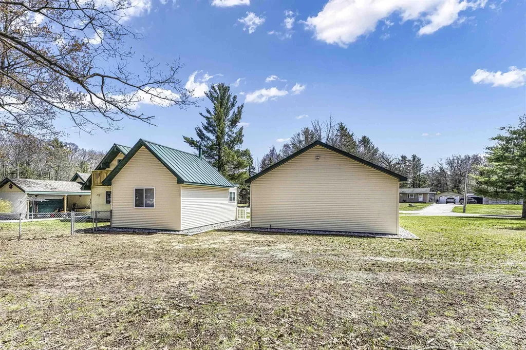 117 Vienna Court Markey Township MI 48629