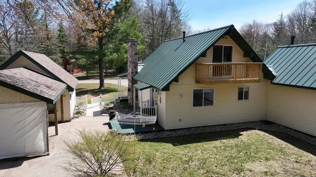 117 Vienna Court Markey Township MI 48629
