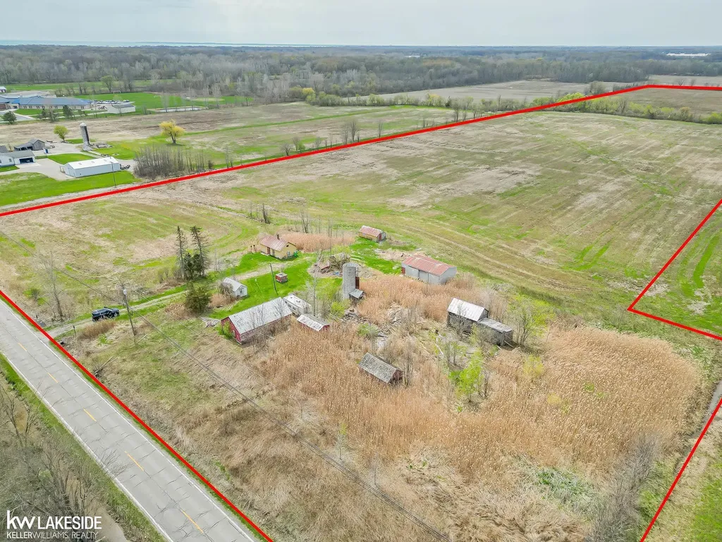 6166 Church Road Ira Township MI 48023