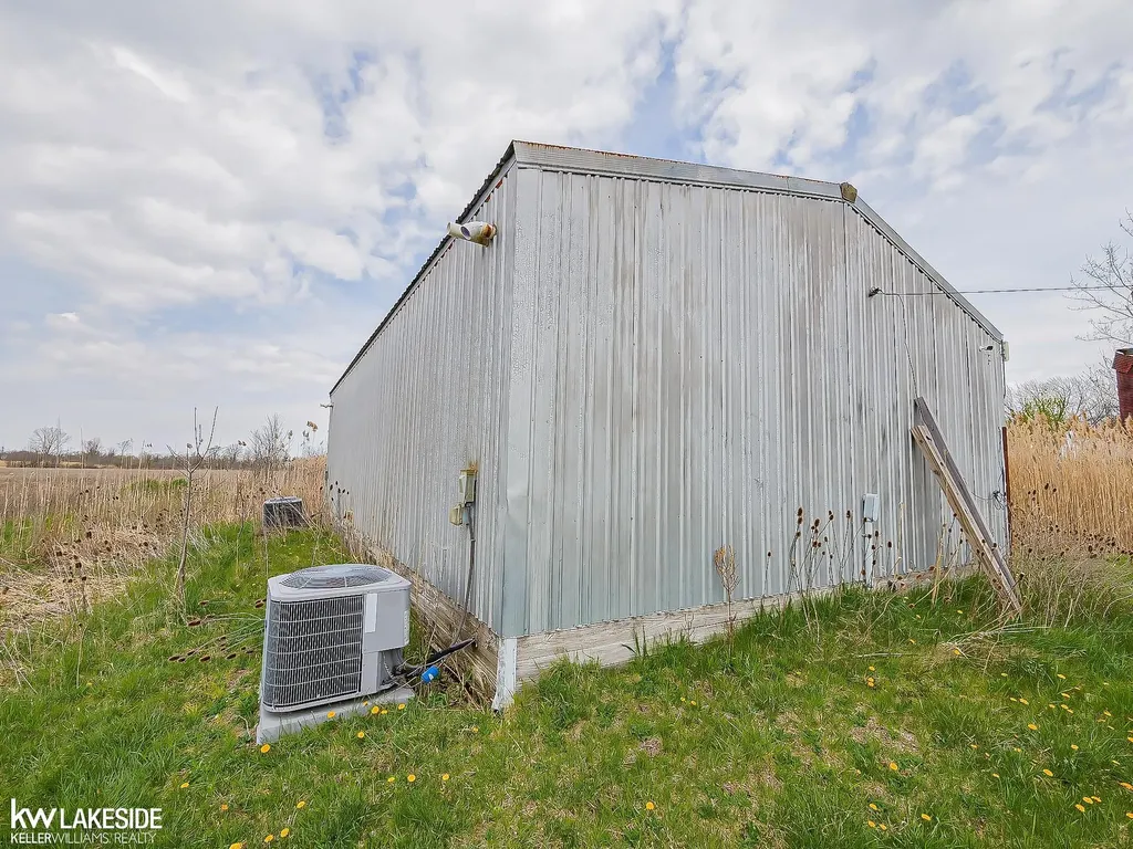 6166 Church Road Ira Township MI 48023