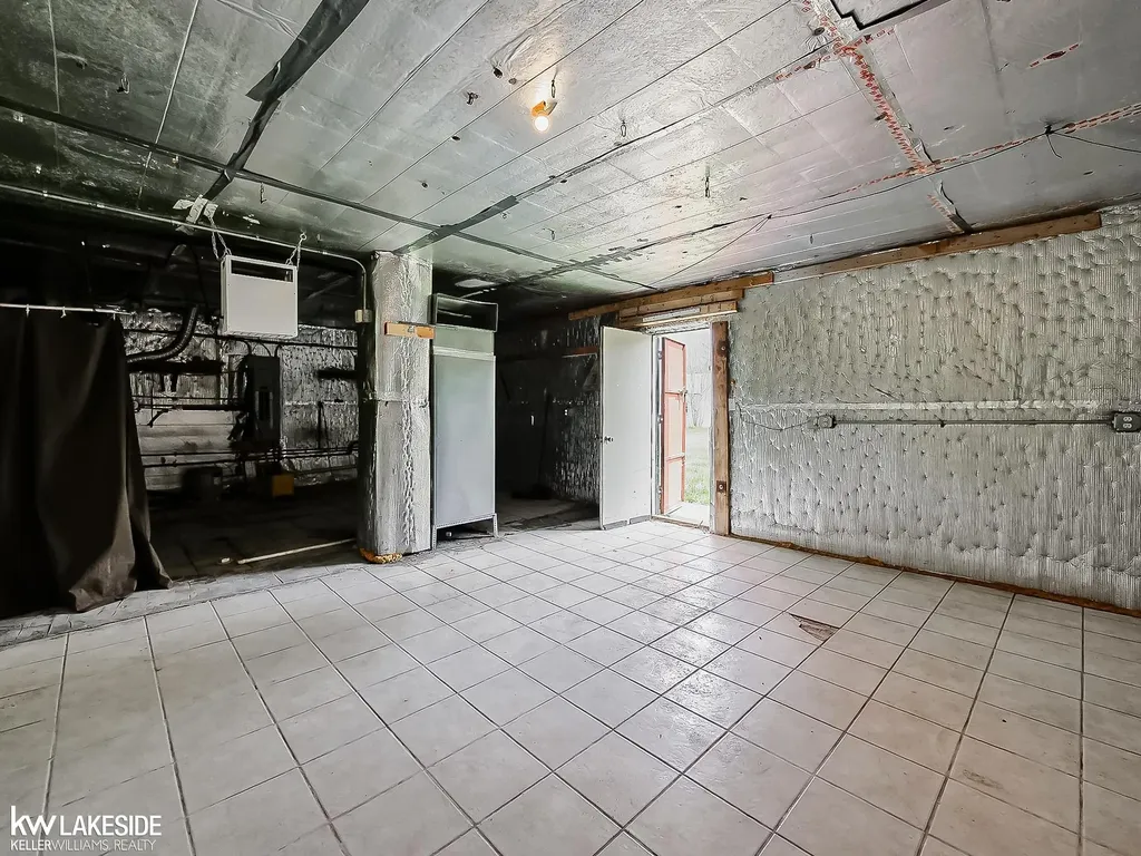 6166 Church Road Ira Township MI 48023