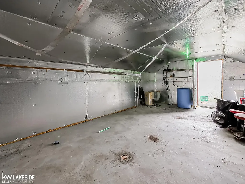 6166 Church Road Ira Township MI 48023