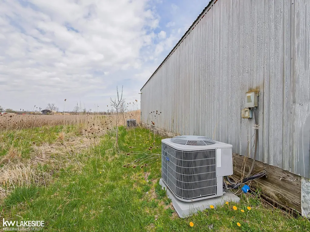 6166 Church Road Ira Township MI 48023