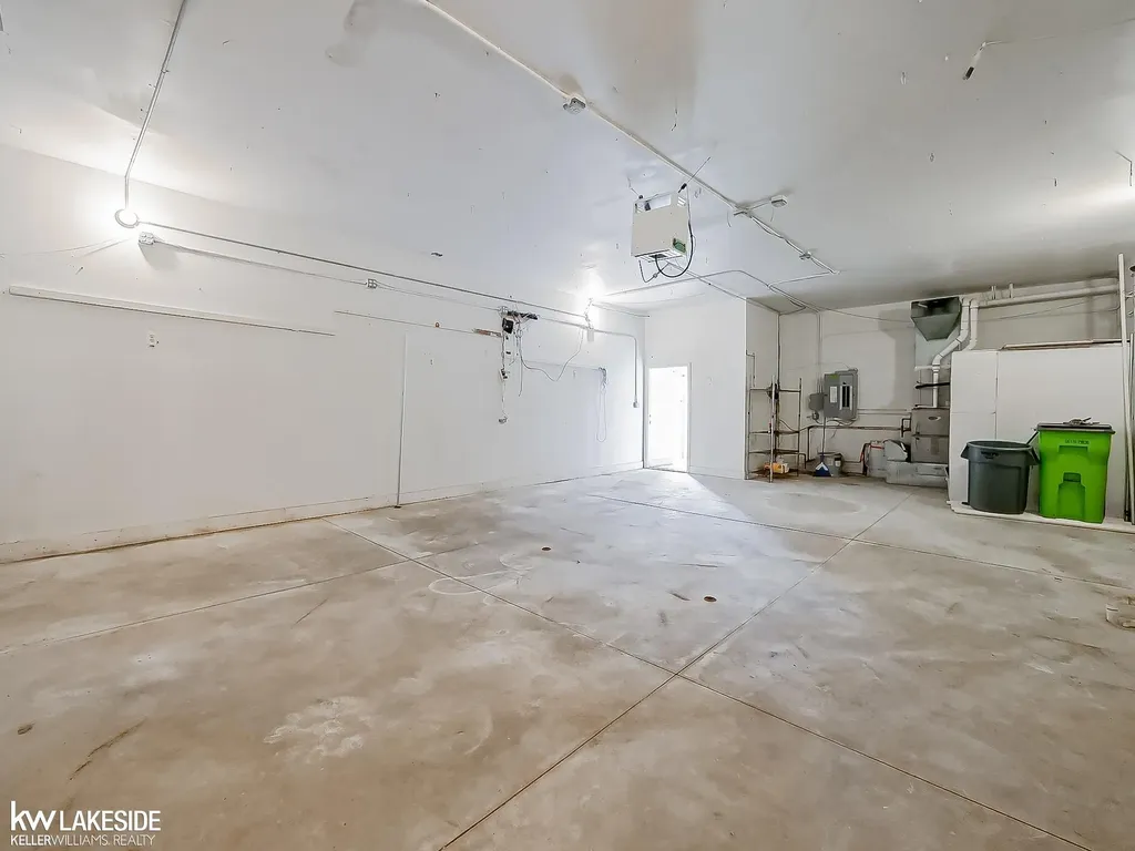 6166 Church Road Ira Township MI 48023