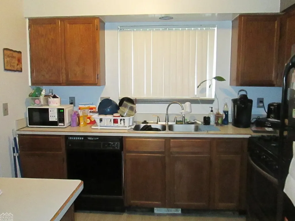 25943 New Forest Court Chesterfield Township MI 48051