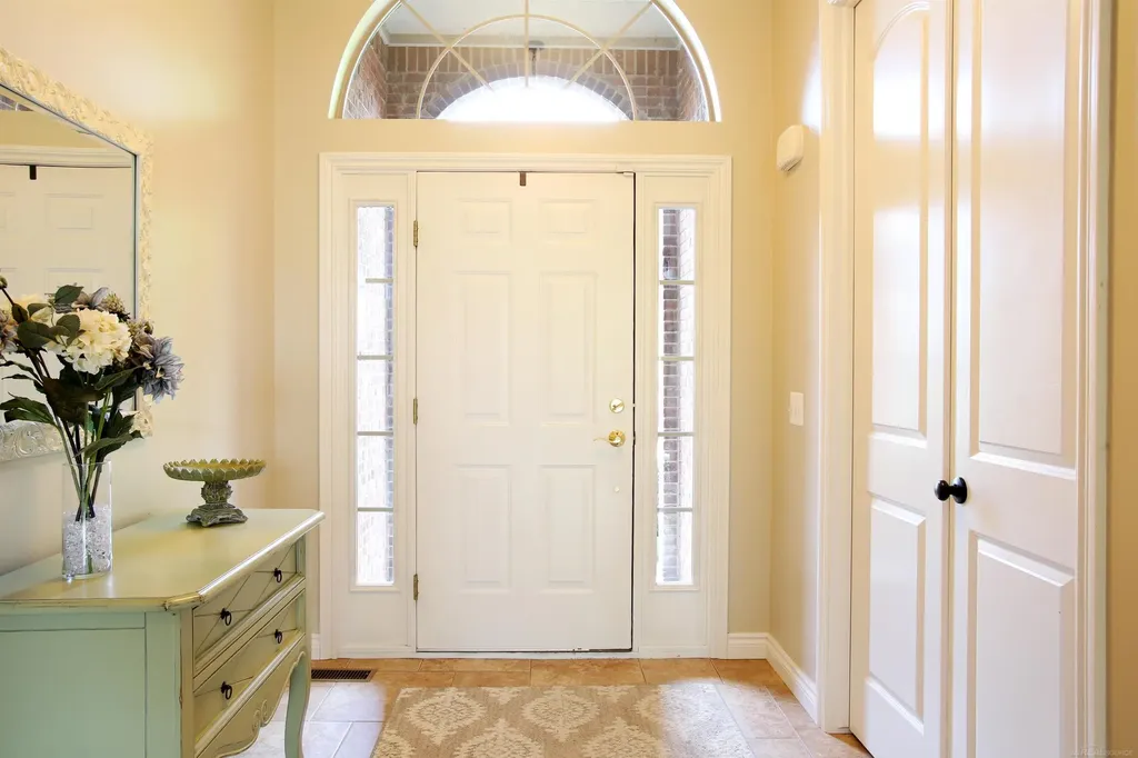 45483 Shoal Drive Macomb Township MI 48044