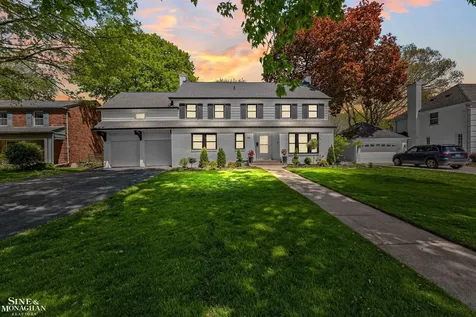 652 Pemberton Road Grosse Pointe Park City MI 48230