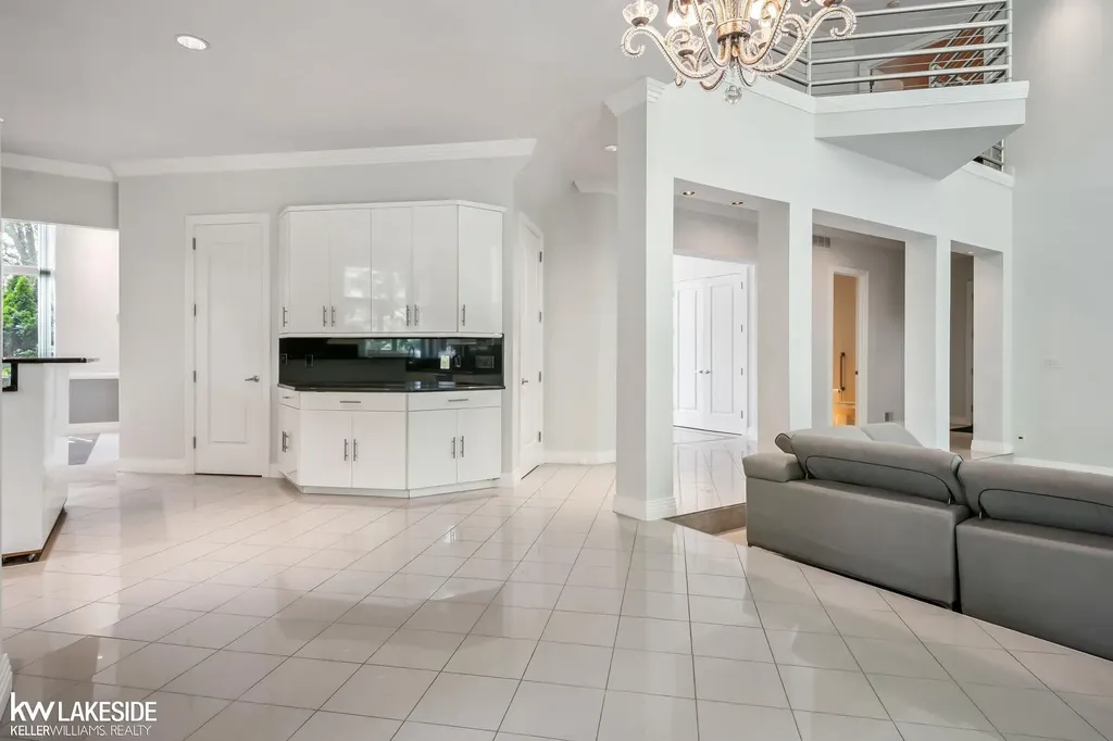 55766 Apple Lane Shelby Charter Township MI 48316