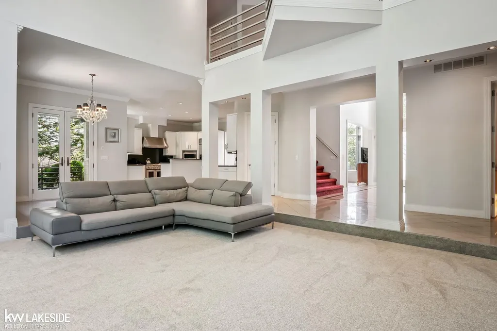 55766 Apple Lane Shelby Charter Township MI 48316