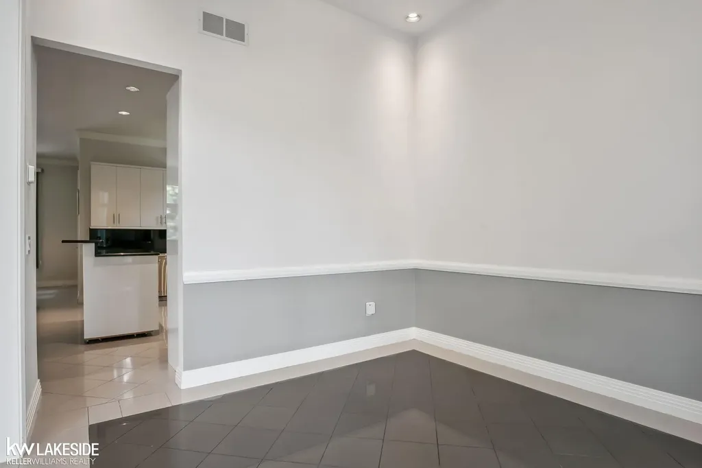 55766 Apple Lane Shelby Charter Township MI 48316