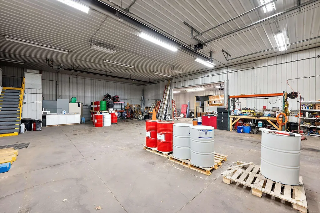 3319 Dove Street Port Huron City MI 48060