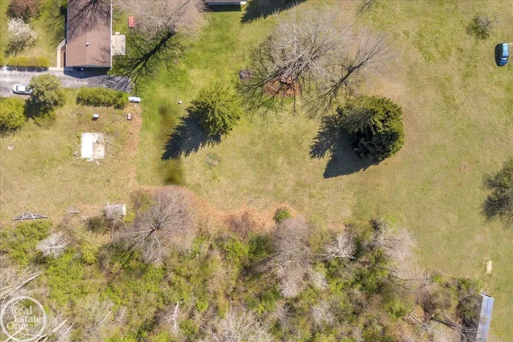 5577 Tice Road Fort Gratiot Charter Township MI 48094