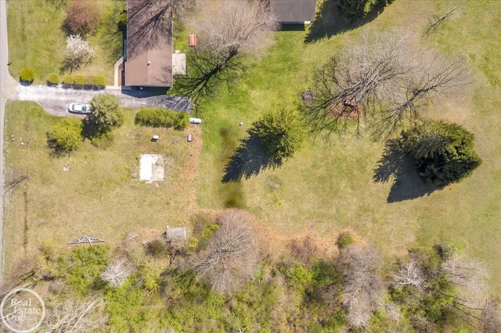 5577 Tice Road Fort Gratiot Charter Township MI 48094