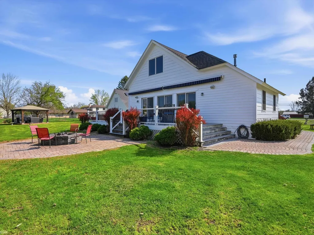 59441 Romeo Plank Road Ray Township MI 48096
