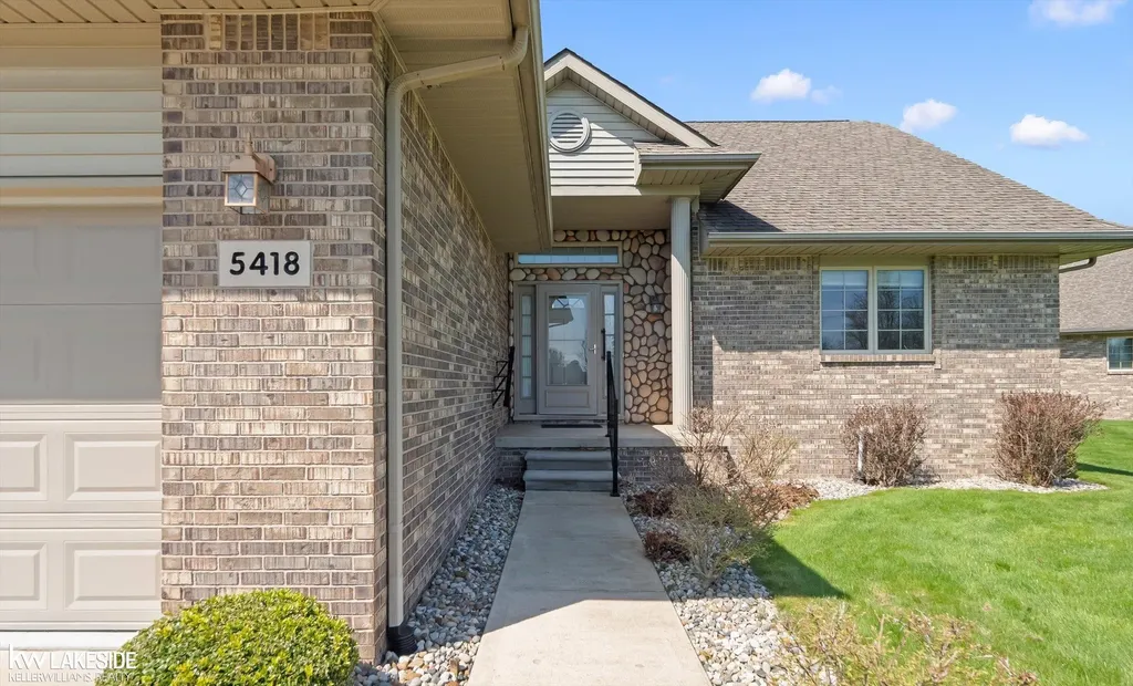 5418 Babcock Road Lexington Township MI 48450