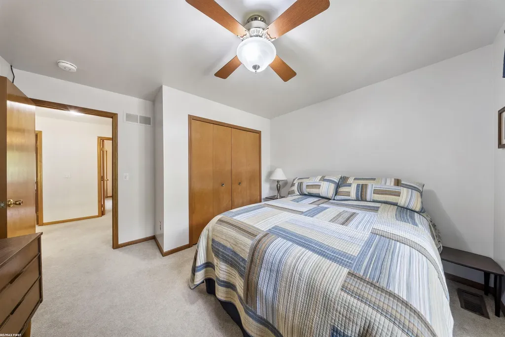 42150 Margaret Drive Clinton Charter Township MI 48038