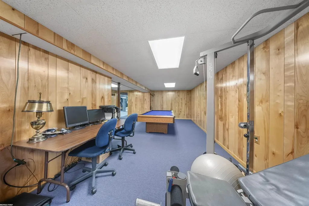 42150 Margaret Drive Clinton Charter Township MI 48038