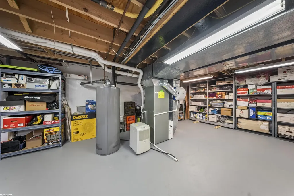 42150 Margaret Drive Clinton Charter Township MI 48038