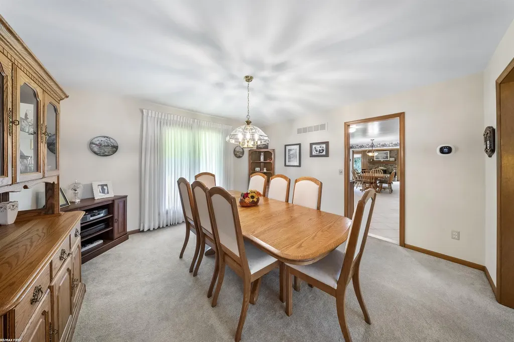 42150 Margaret Drive Clinton Charter Township MI 48038