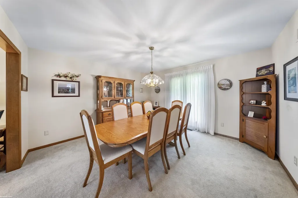 42150 Margaret Drive Clinton Charter Township MI 48038