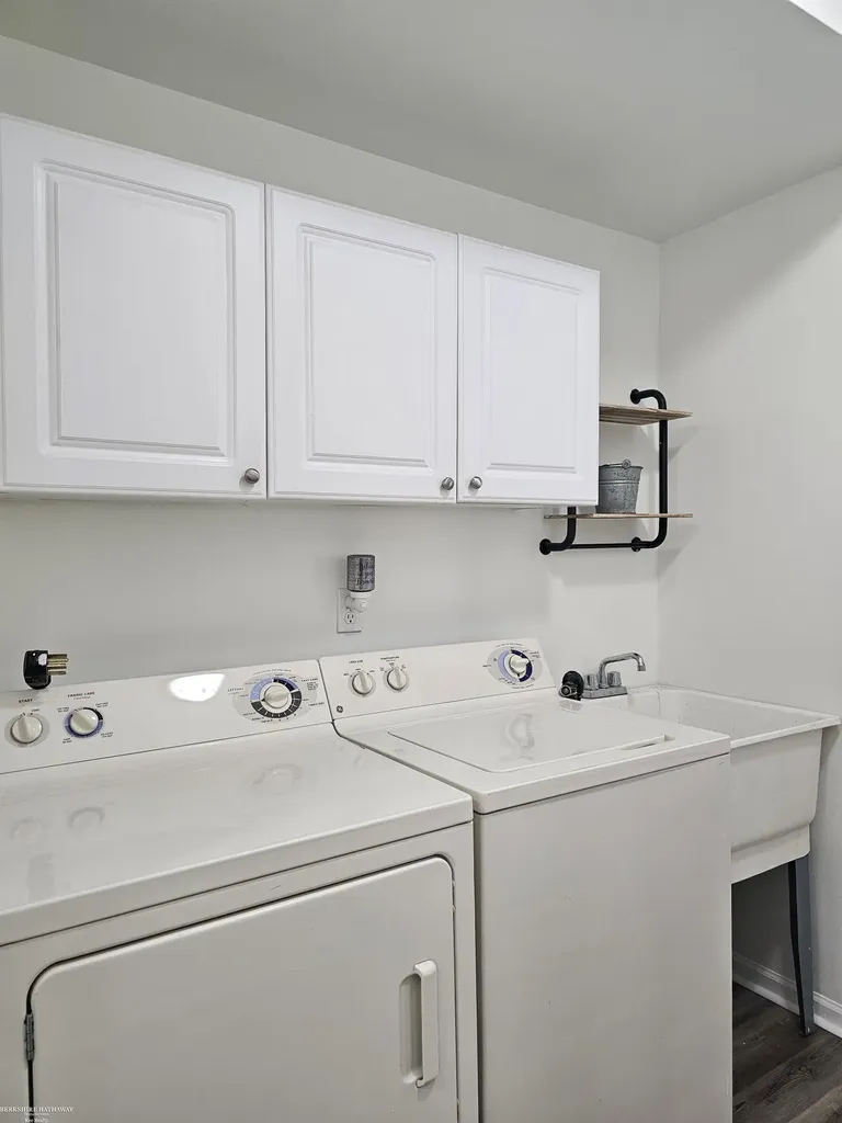 51789 Adler Park Drive Chesterfield Township MI 48051