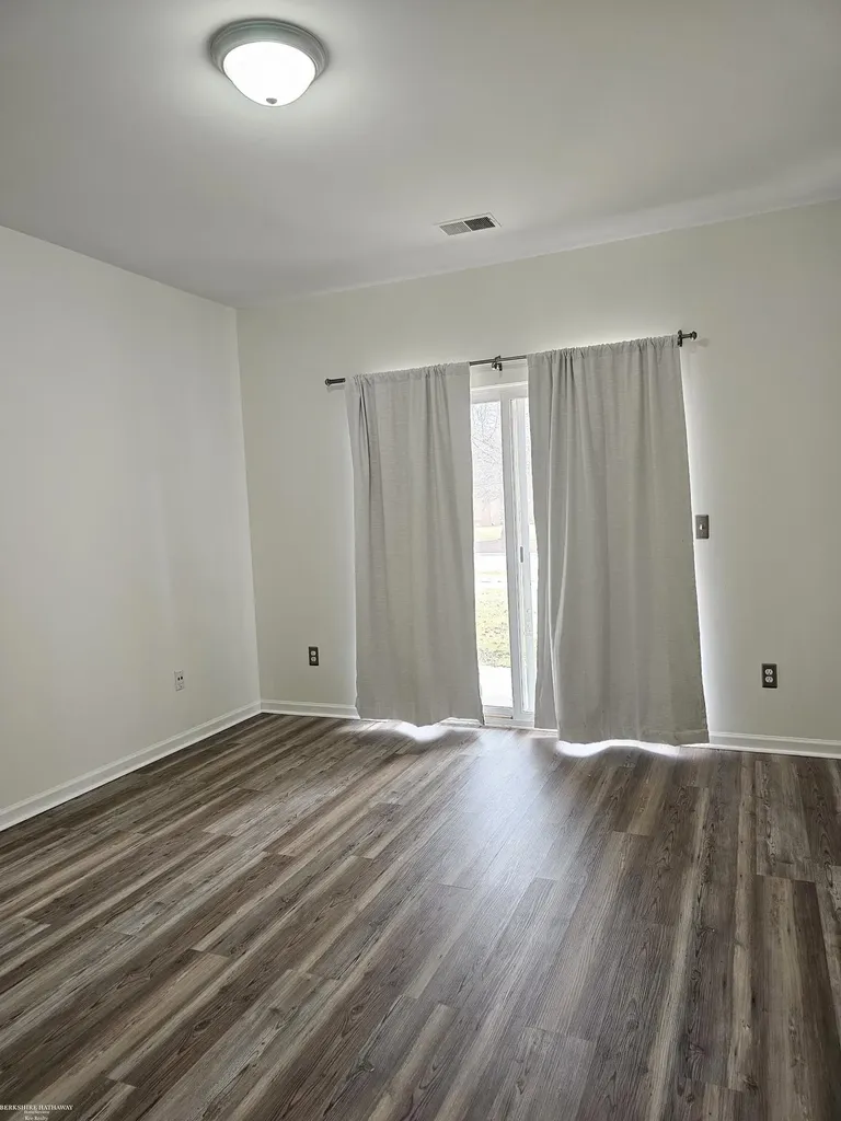 51789 Adler Park Drive Chesterfield Township MI 48051