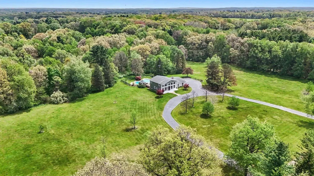 3285 Hosner Road Dryden Township MI 48428