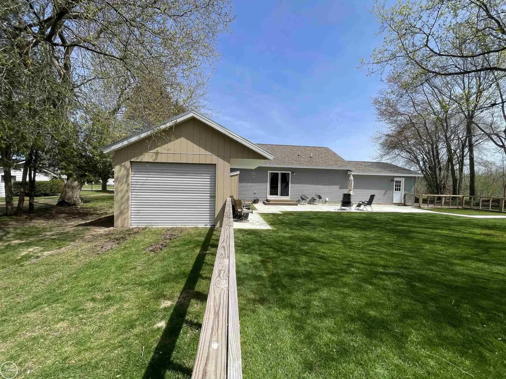 7048 Sylvia Drive Worth Township MI 48450