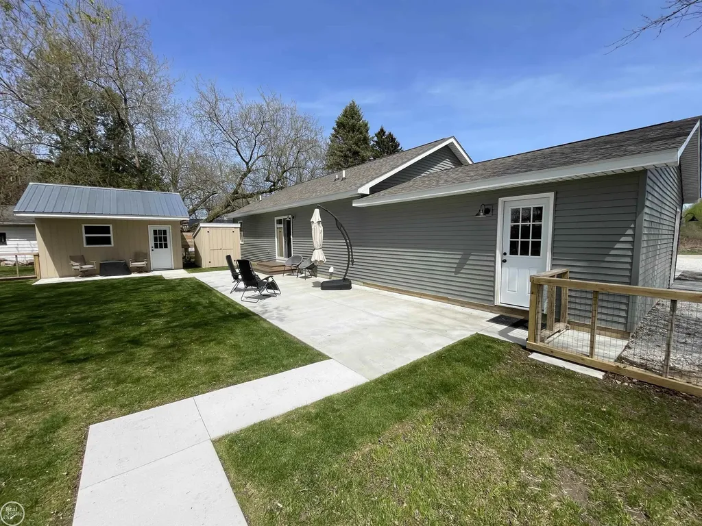 7048 Sylvia Drive Worth Township MI 48450