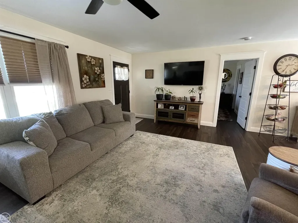 7048 Sylvia Drive Worth Township MI 48450