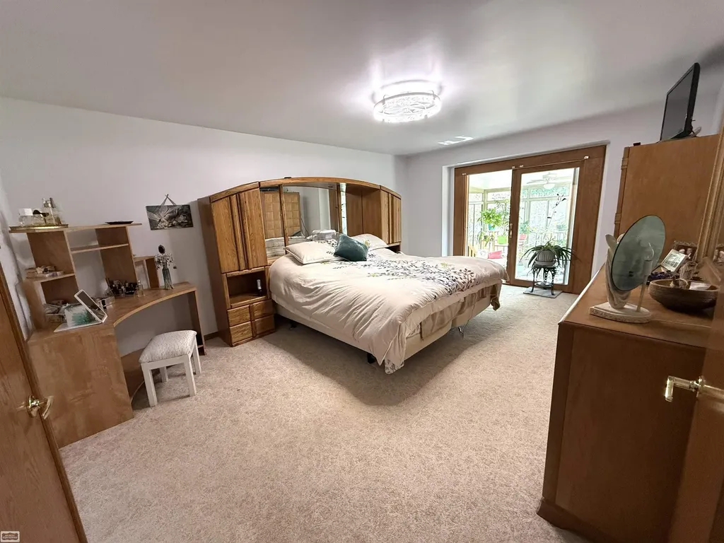 43243 Riverway Drive Clinton Charter Township MI 48038