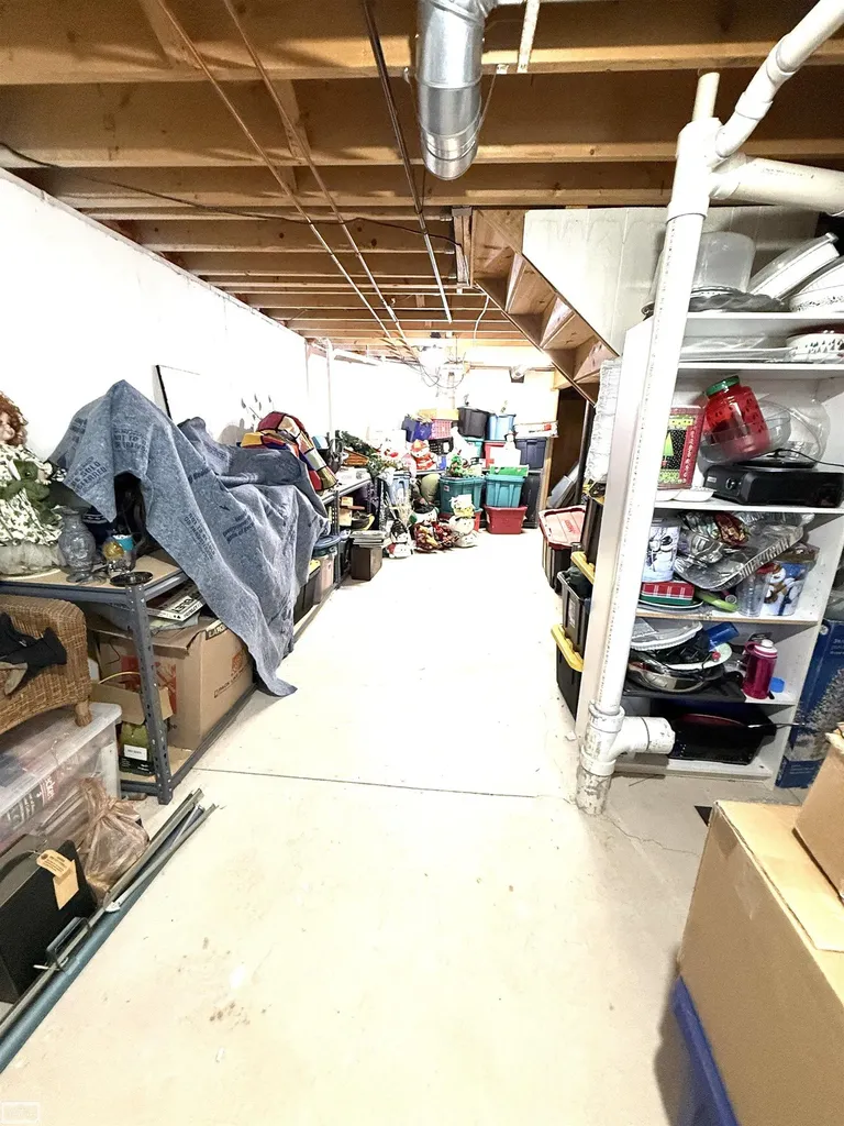 43243 Riverway Drive Clinton Charter Township MI 48038