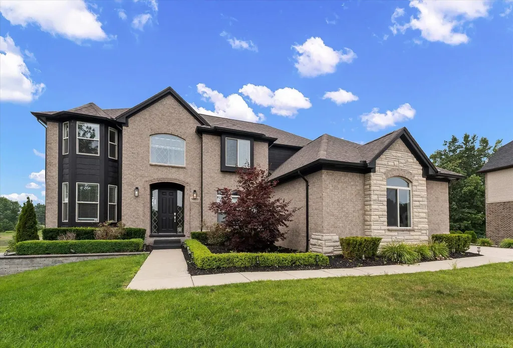 50155 N Anita Way Macomb Township MI 48044