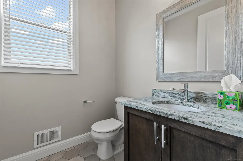 50155 N Anita Way Macomb Township MI 48044