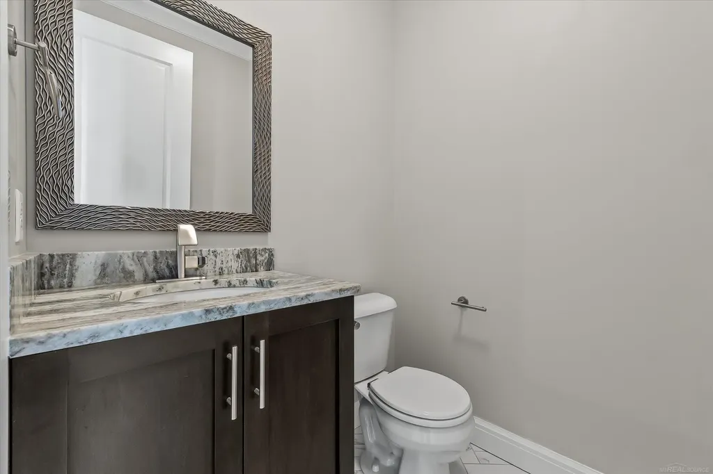 50155 N Anita Way Macomb Township MI 48044