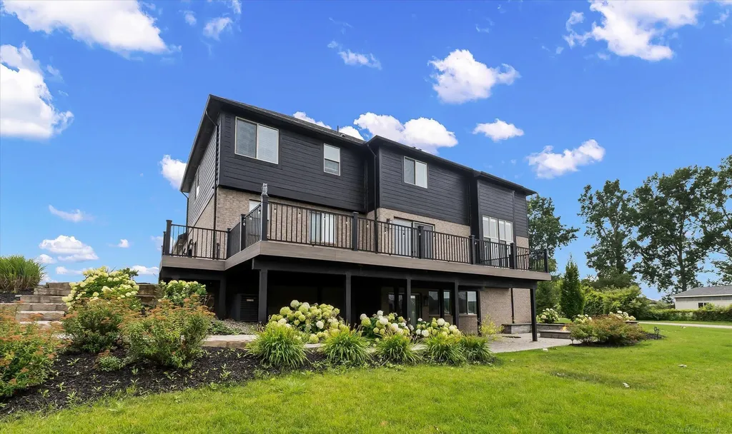 50155 N Anita Way Macomb Township MI 48044