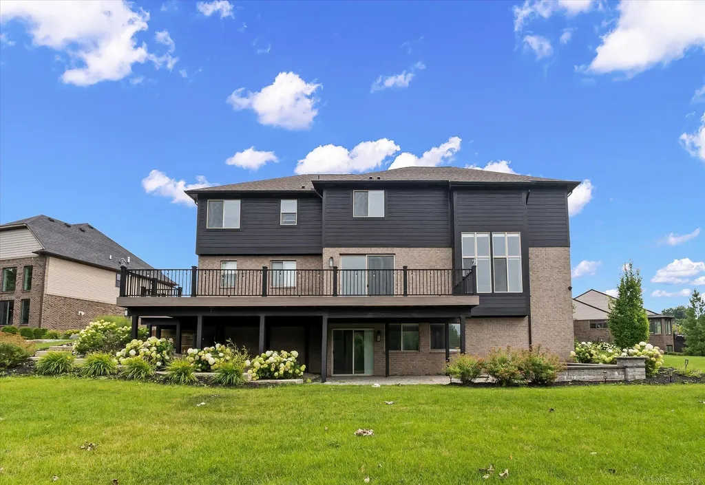 50155 N Anita Way Macomb Township MI 48044