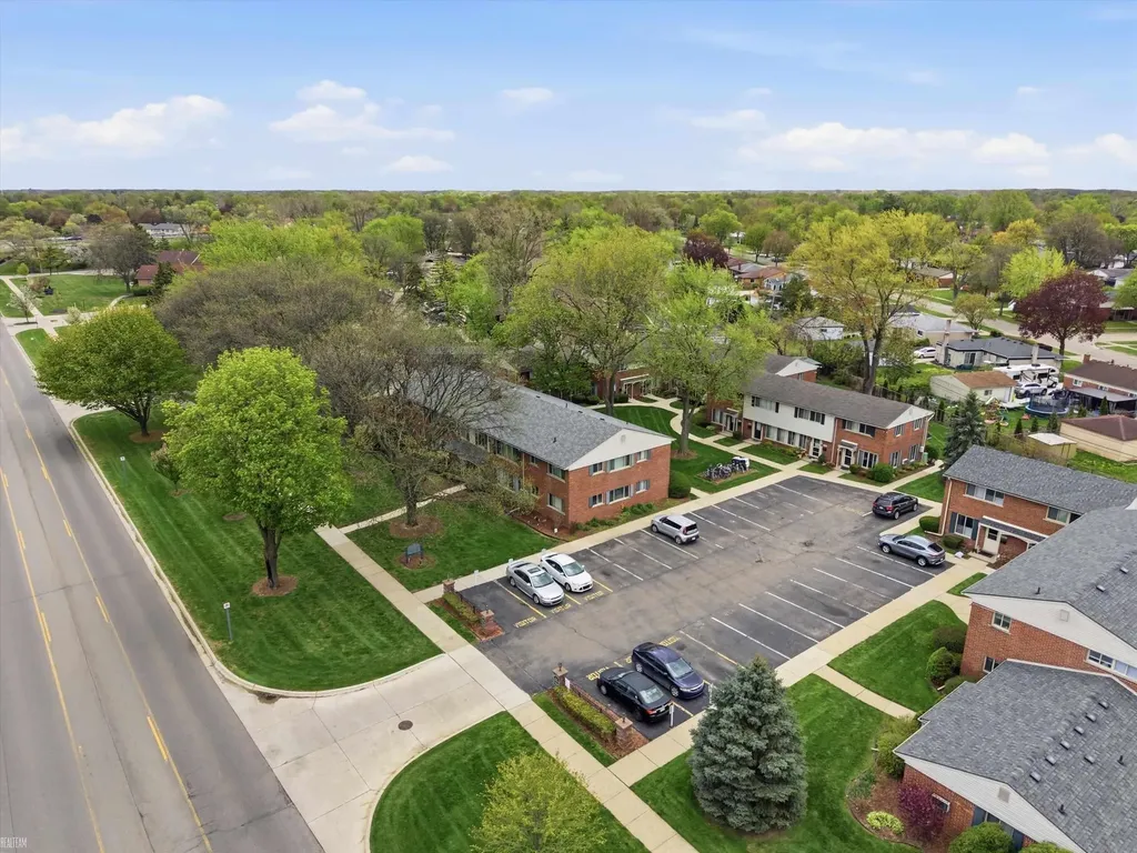 11410 Canal Road Sterling Heights City MI 48314