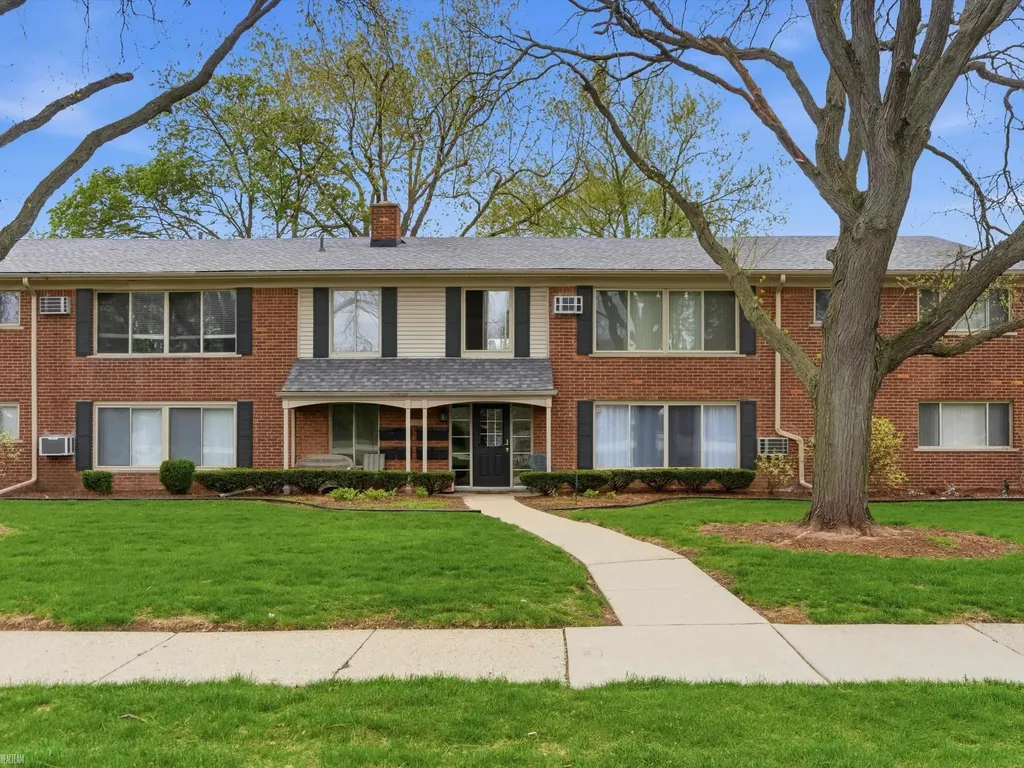 11410 Canal Road Sterling Heights City MI 48314