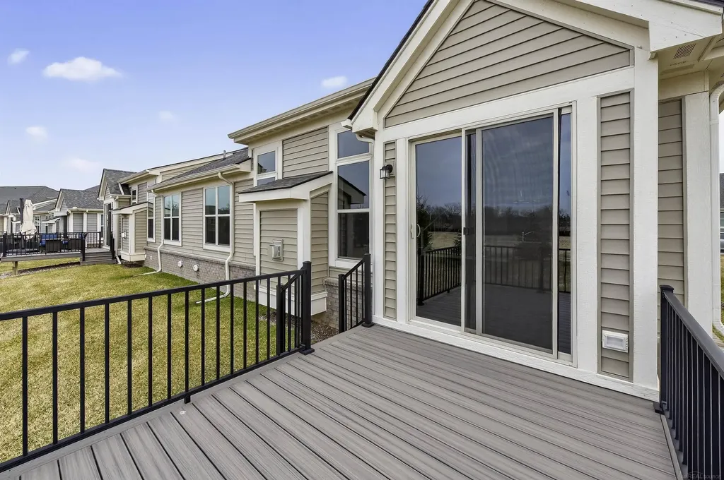 3736 Chatham Place Brighton Township MI 48114
