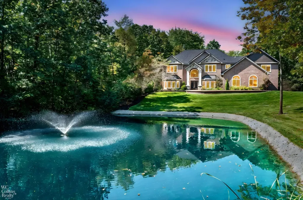 438 State Park Road Groveland Township MI 48462