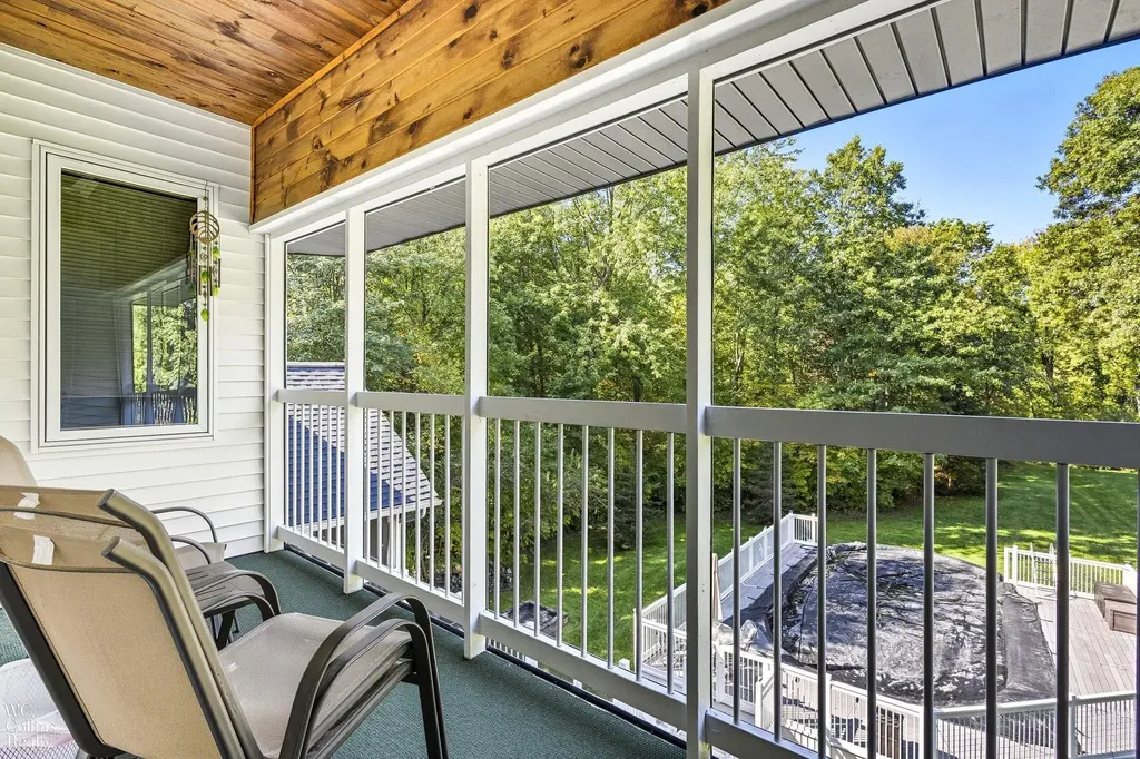 438 State Park Road Groveland Township MI 48462