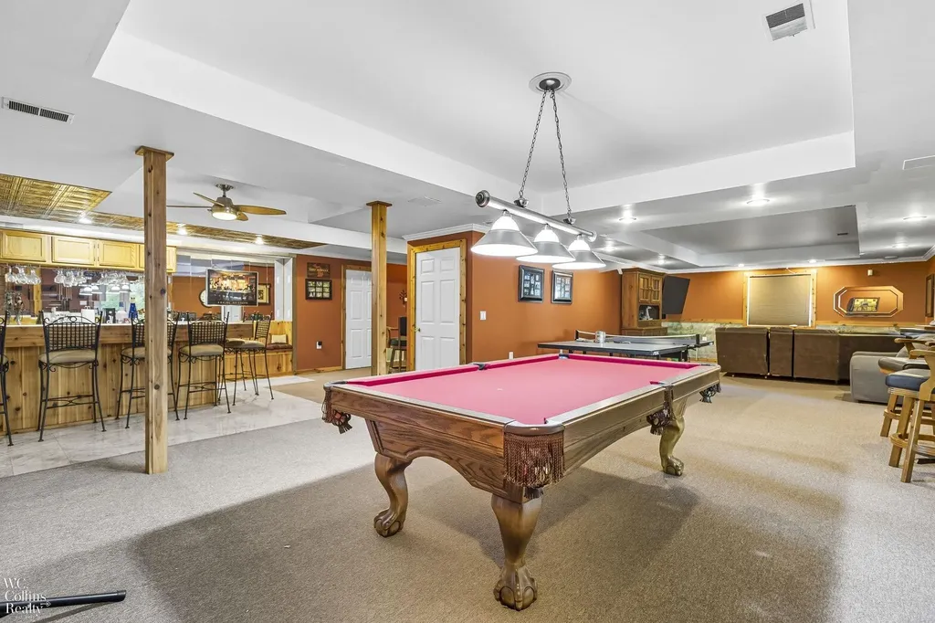 438 State Park Road Groveland Township MI 48462