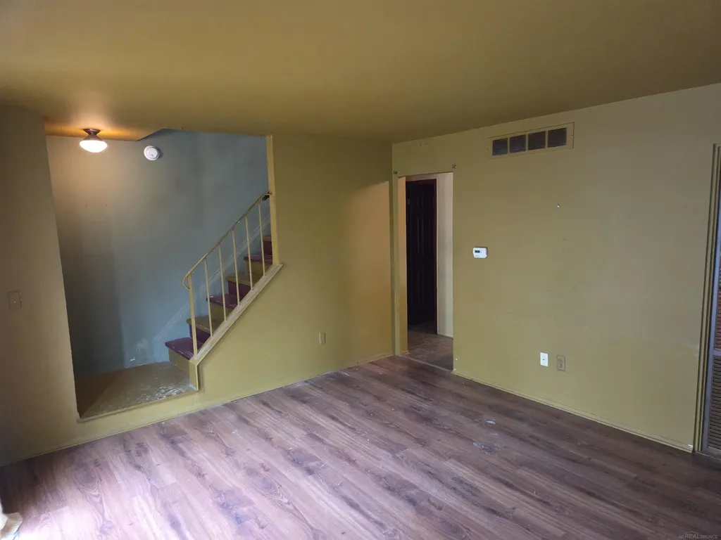 24675 Meadow Creek Drive Harrison Charter Township MI 48045