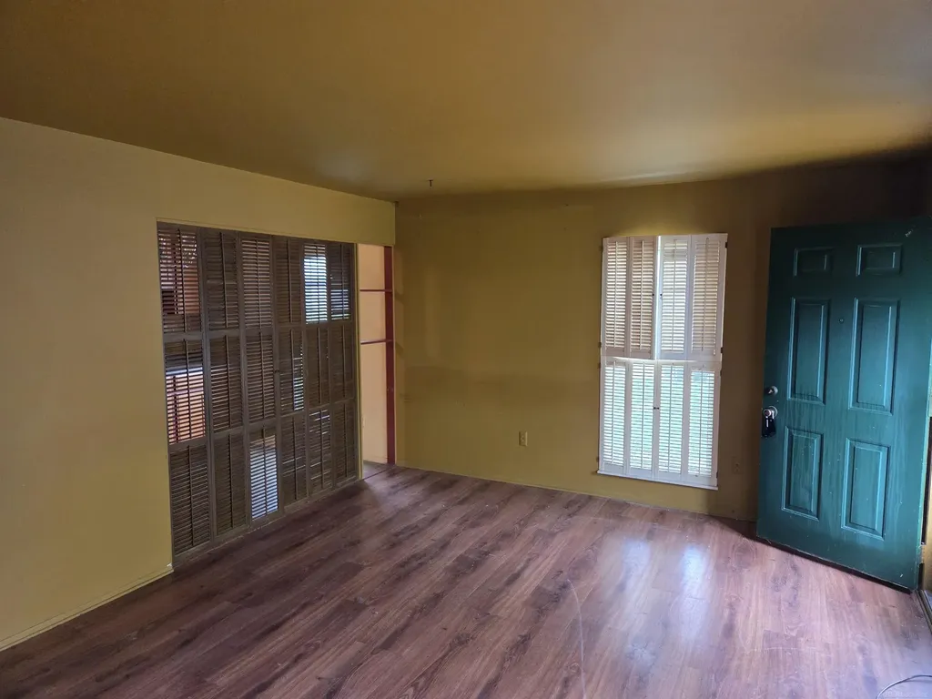 24675 Meadow Creek Drive Harrison Charter Township MI 48045